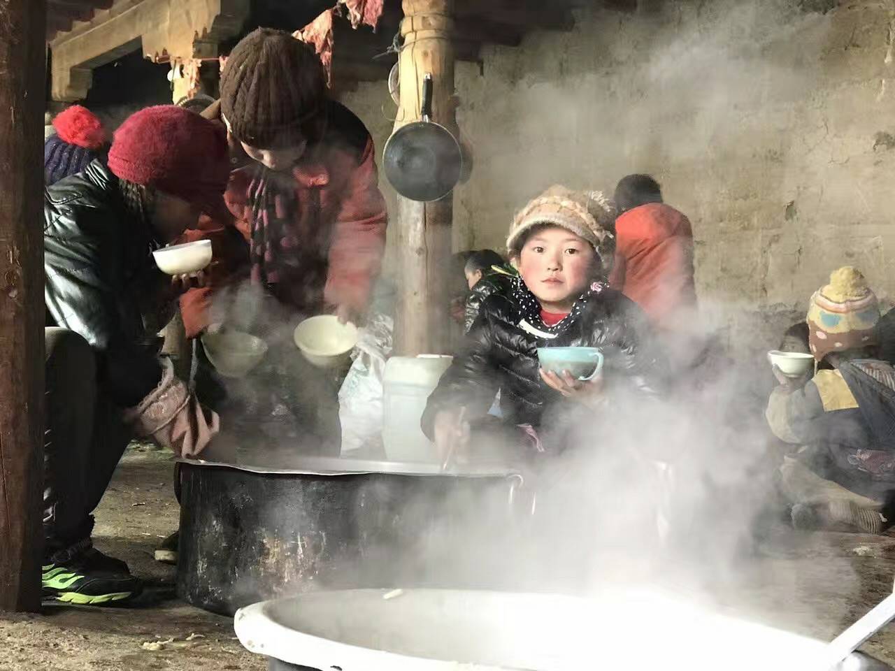 开云手机站·官方端网页版登录入口-开云(中国)公益回顾丨家国同欢月同圆 温暖满载甘孜州(图10) 开云手机站·官方端网页版登录入口-开云(中国)公益回顾丨家国同欢月同圆 温暖满载甘孜州(图10)